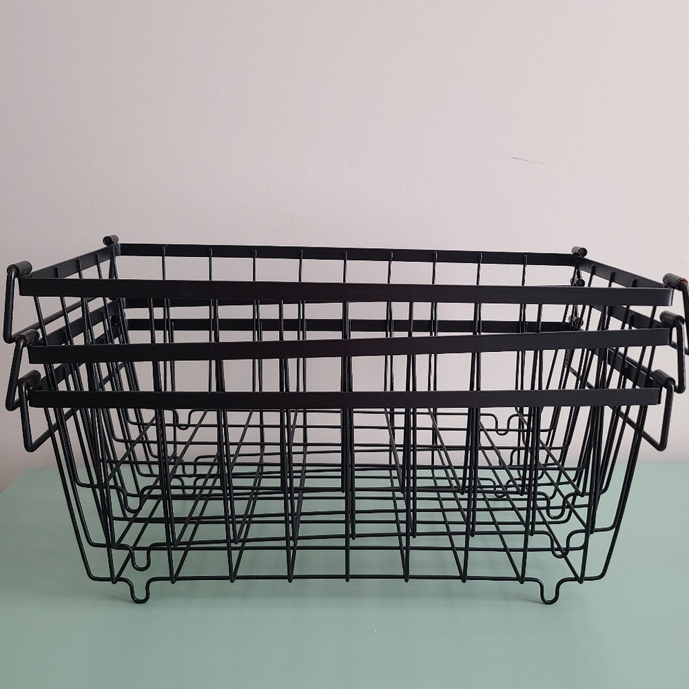 Stackable Wire Baskets Set Of 3 - Picture 2 of 7
